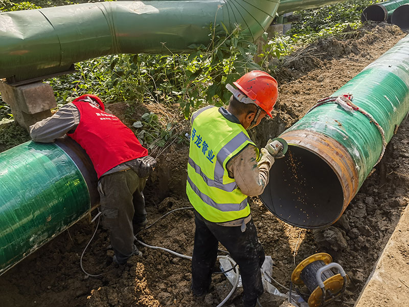 内衬不锈钢复合钢管施工安装：关键要点与注意事项(图2)